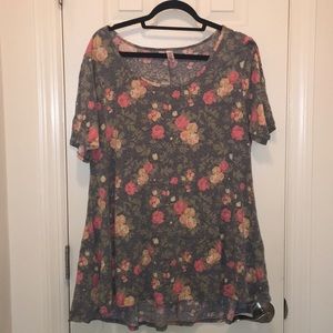 Lularoe perfect T